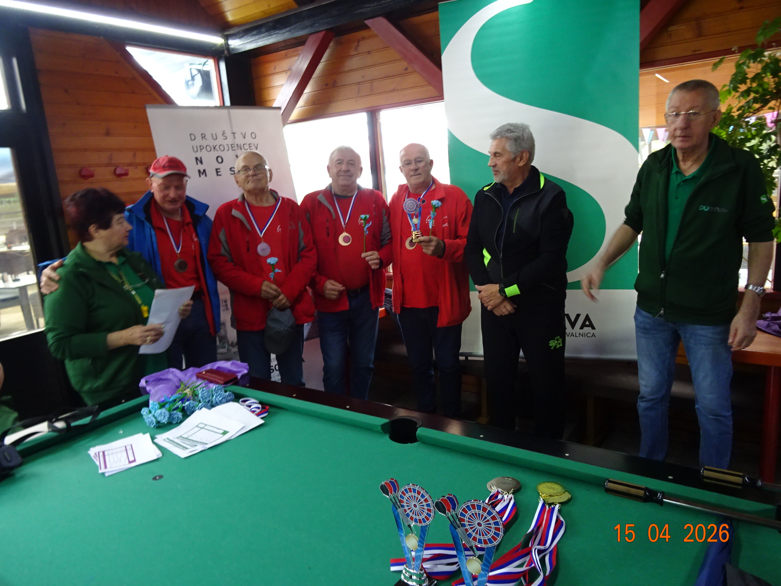 Turnir v pikadu za ženske in moške.